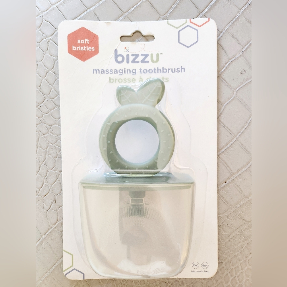 Bizzu Massaging Baby toothbrush new